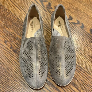Sesto Meucci gray w/gold shimmer wash perforated leather flats. Size 9.